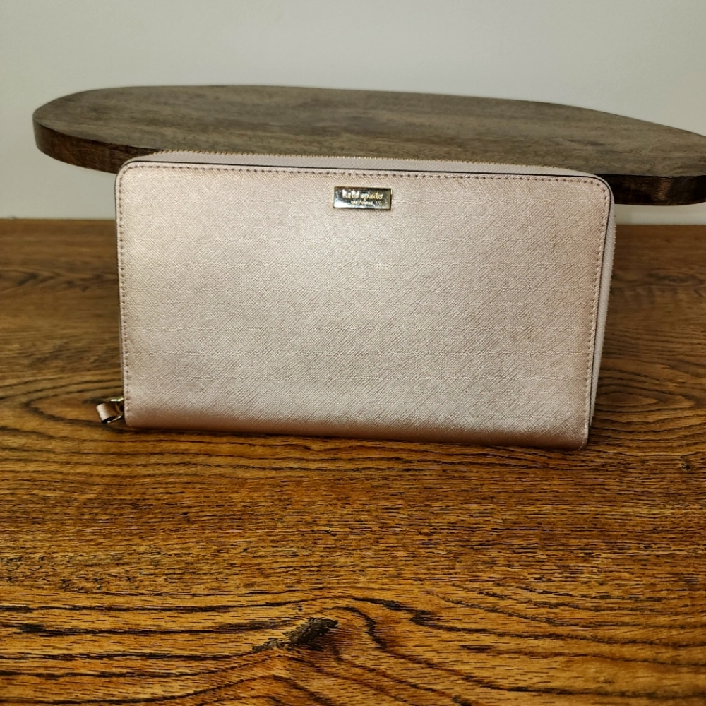 KATE SPADE Newbury Lane Neda Rose Gold Wallet